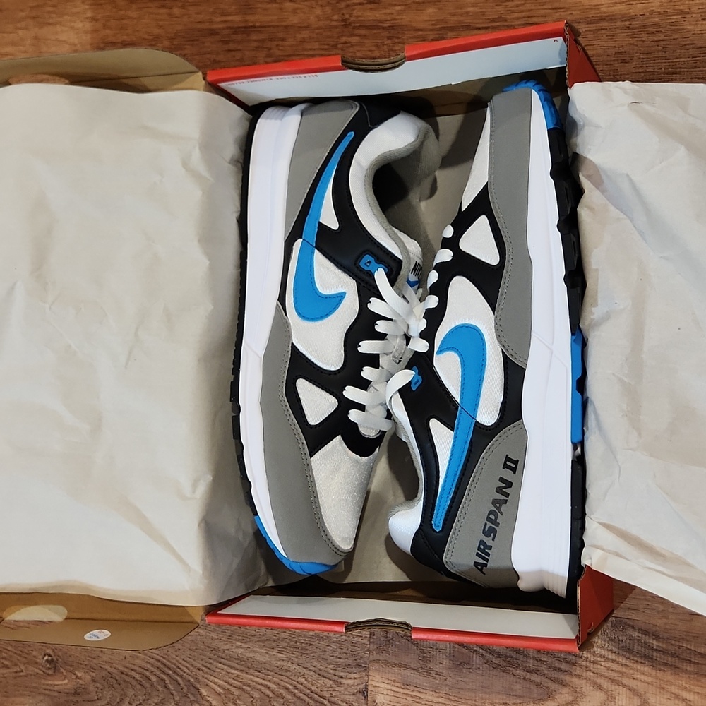 Nike Air Span 2 laser blue.. NWT ..size 12